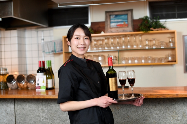 飲食店のための勤怠管理システム導入ガイド！シフト管理がラクになる
