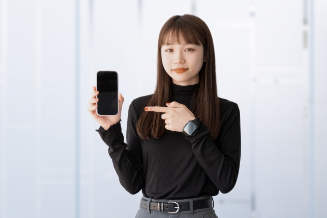 スマレジ・タイムカードは本当に使える？｜中小企業・店舗に選ばれる理由を徹底解説