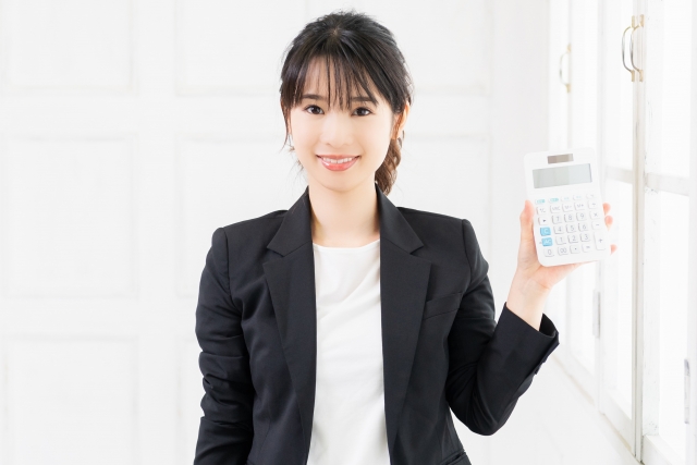 飲食店経営に強い税理士を探すには？原価率・売上管理・助成金に精通した税理士の選び方